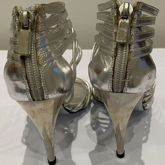 WALTER STEIGER Silver Sandals - Picture 4 of 9
